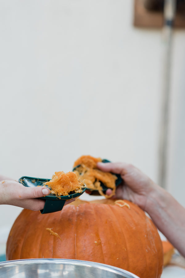 Pumpkin Scraper and Dirt Digger